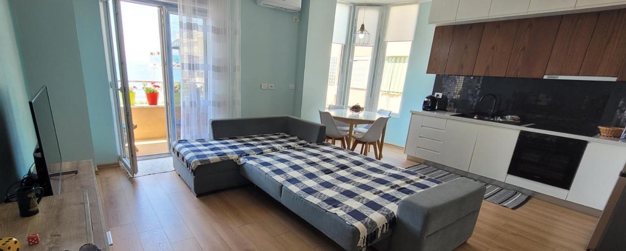 Sea View New Apartment Durrës Eksteriør billede