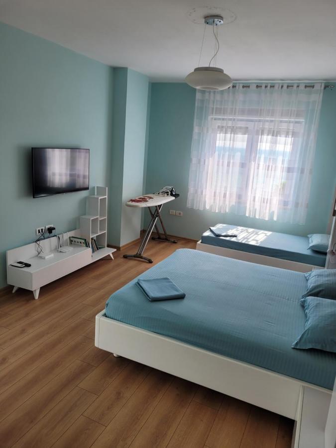 Sea View New Apartment Durrës Eksteriør billede