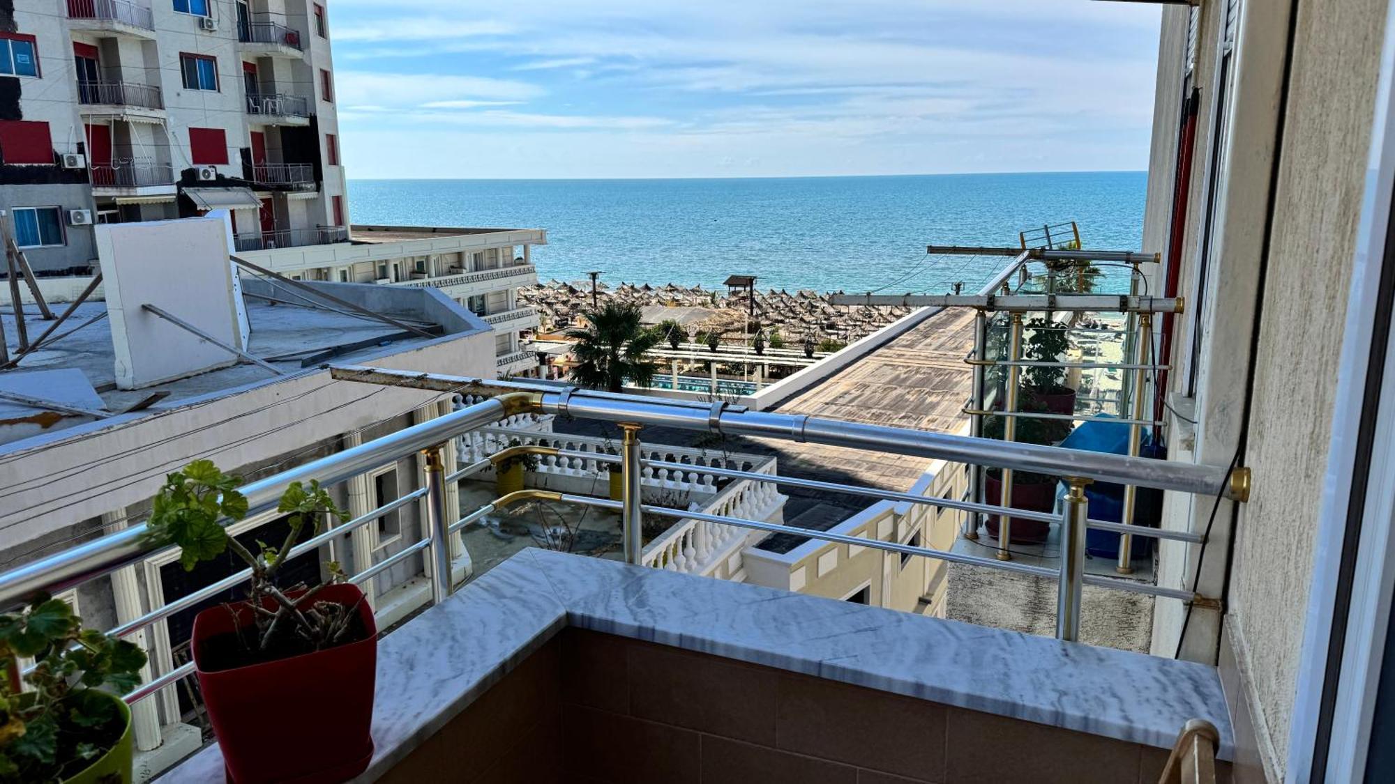 Sea View New Apartment Durrës Eksteriør billede